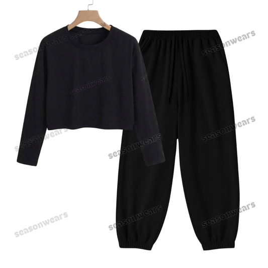 Crop Full Sleeves Tee With Black Sweatpant