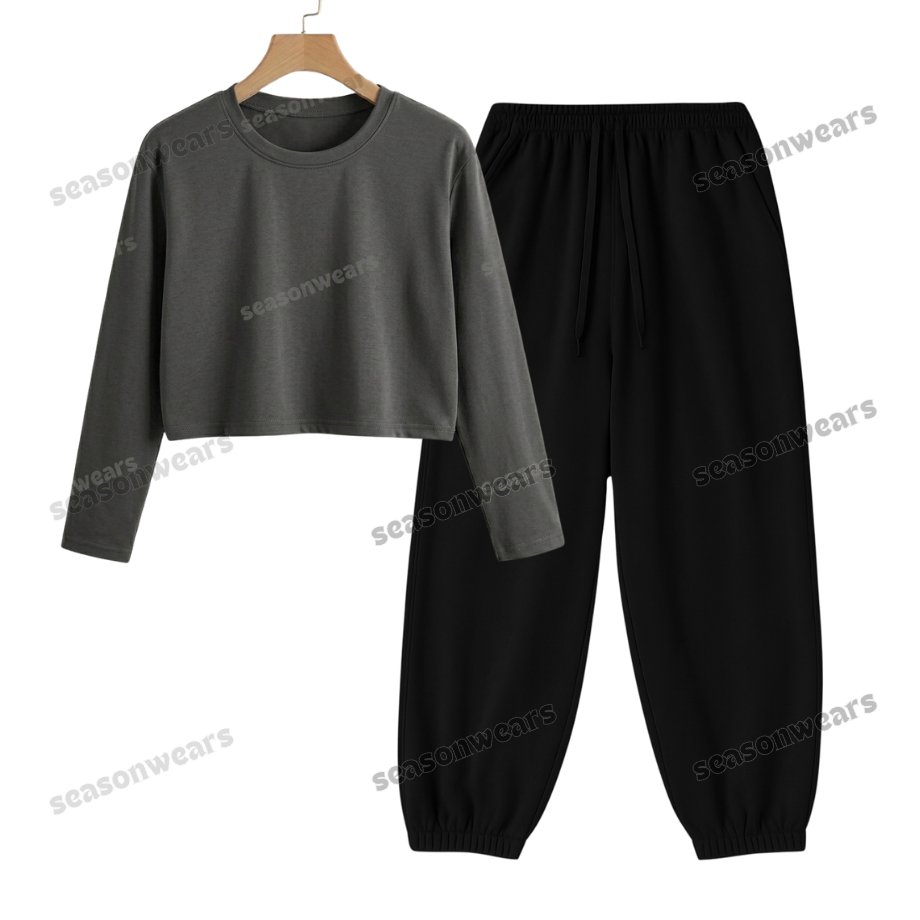 Crop Full Sleeves Tee With Black Sweatpant