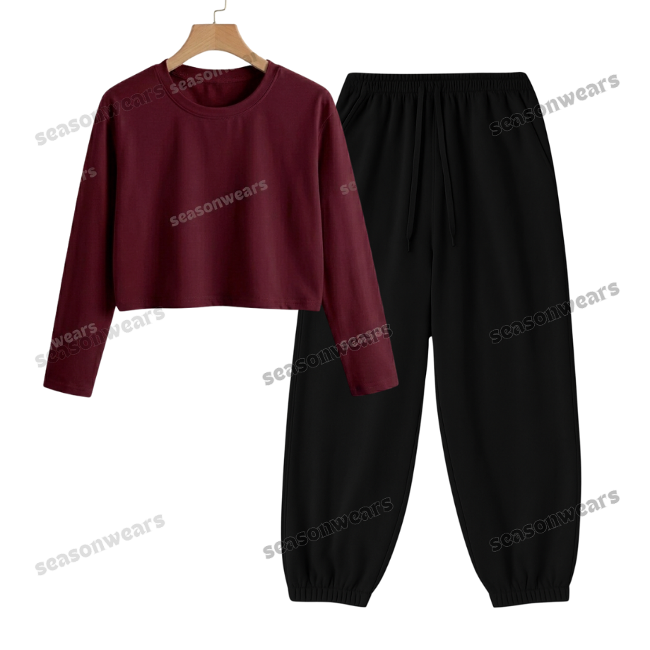 Crop Full Sleeves Tee With Black Sweatpant